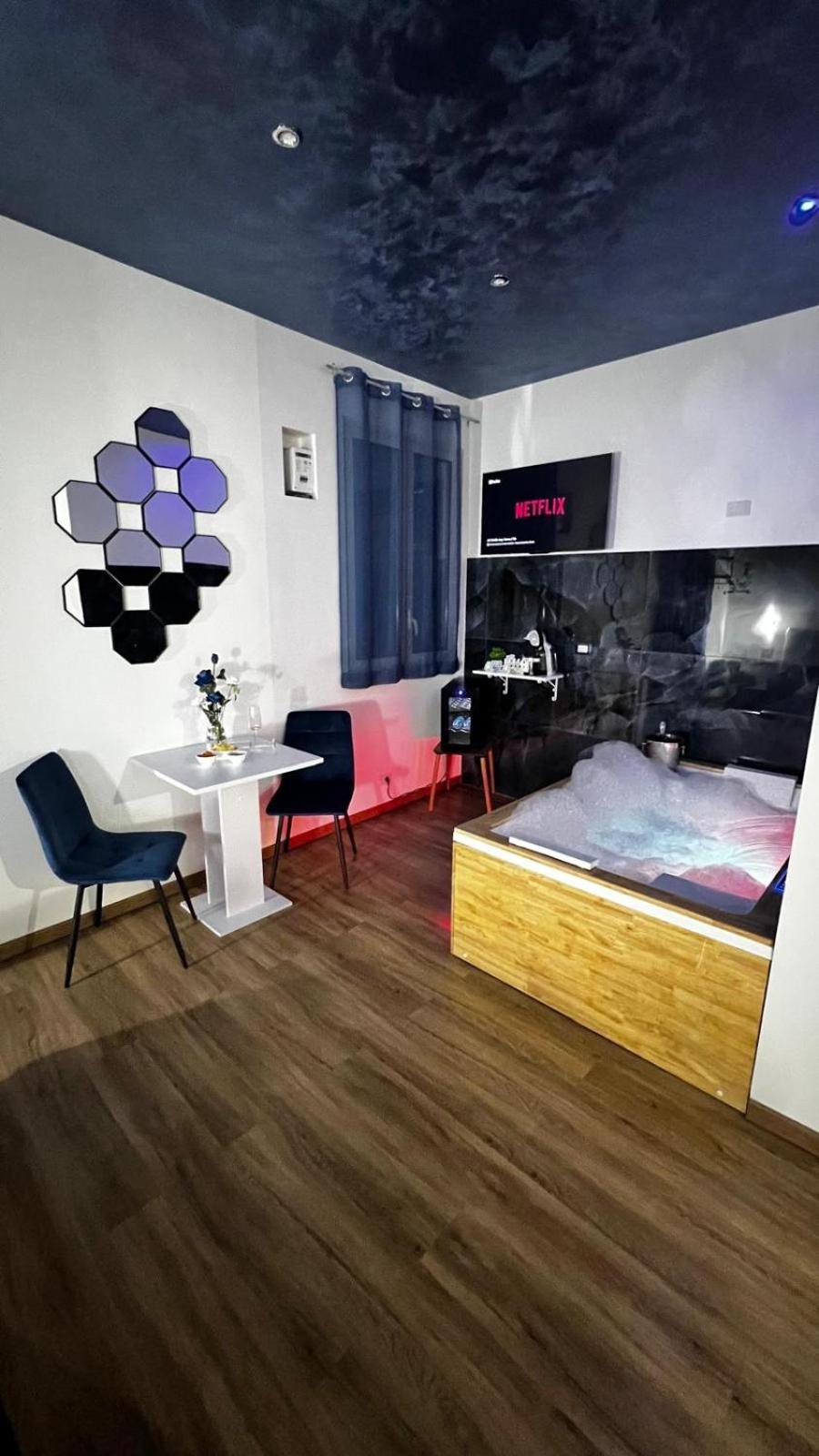 Apartamento Di Fronte Zisa Palermo Exterior foto