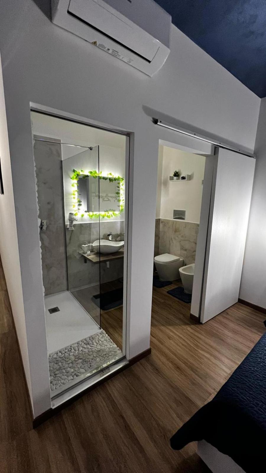 Apartamento Di Fronte Zisa Palermo Exterior foto